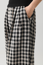 Load image into Gallery viewer, Women's Linen Casual Loose Plaid Elastic Waist Wide-Leg Pants, Casual Daily Wear