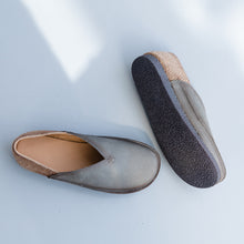 Load image into Gallery viewer, Women Casual Gray And Beige Leather Flat Shoes X25030