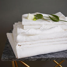 Load image into Gallery viewer, Luxurious 100% Pure French Linen Bed Sheets by FantasyLinen
