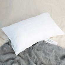 Load image into Gallery viewer, Linen Pillow Case With Envelope Closure