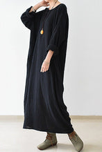 Load image into Gallery viewer, 2018 Fall Thin Black Linen Dresses Long Sleeve Linen Caftans Gown - FantasyLinen
