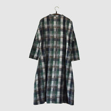 Load image into Gallery viewer, Green Square Maxi Size Dress Plus Size Fashion Women Clothes - FantasyLinen