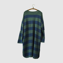 Load image into Gallery viewer, Green Stripe Long Cotton Top Loose Sweater Dress Women Clothes S230A - FantasyLinen