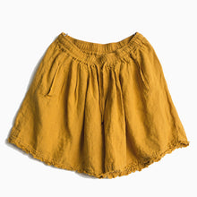 Load image into Gallery viewer, Loose Green And Yellow Linen Shorts Women Summer Trousers K8743