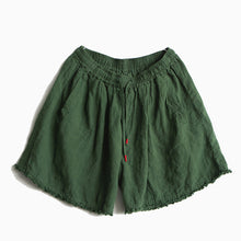 Load image into Gallery viewer, Loose Green And Yellow Linen Shorts Women Summer Trousers K8743

