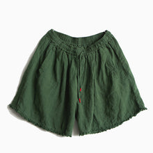 Load image into Gallery viewer, Loose Green And Yellow Linen Shorts Women Summer Trousers K8743