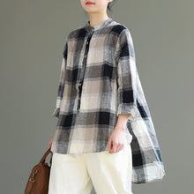 Load image into Gallery viewer, Vintage Loose Cotton Linen Plaid Shirt Women Spring Tops S25024