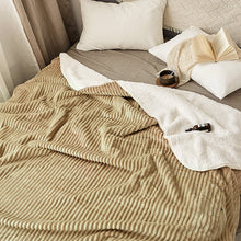 Load image into Gallery viewer, Soft Chunky Blanket, Wool Blanket, Solid Color Plush Blanket