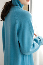 Load image into Gallery viewer, Women's Casual Blue Turtleneck Wool Sweater