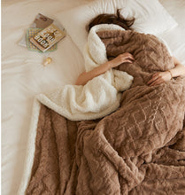 Load image into Gallery viewer, Chunky Knit Blanket, Fuzzy Throw Blanket, Cozy Blanket for Bed