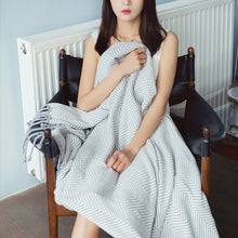 Load image into Gallery viewer, Soft Throw Blanket, Warm Blanket for Winter, Cotton Blanket Twin