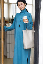 Load image into Gallery viewer, Women's Casual Blue Turtleneck Wool Sweater