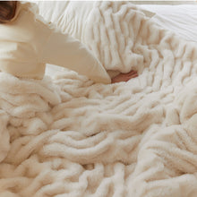 Load image into Gallery viewer, Chunky Blanket, Fuzzy Throw Blankets, Solid Color Plush Blanket