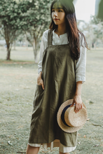 Load image into Gallery viewer, 100%Linen Apron Bakery Catering Painter Florist Gardener Workwear