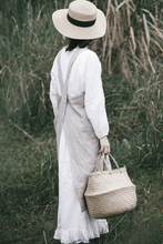 Load image into Gallery viewer, 100%Linen Apron Bakery Catering Painter Florist Gardener Workwear