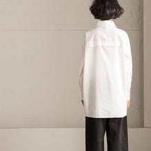 Load image into Gallery viewer, Simply White Long Sleeve Shirt Women Tops C1595A - FantasyLinen