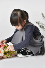 Load image into Gallery viewer, Baby Apron Art Drawing Linen Household Workwear