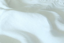 Load image into Gallery viewer, Linen Face Towel . Body linen towels