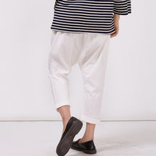 Load image into Gallery viewer, Women's White Cotton Linen Casual Elastic Waist Pants