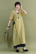 Load image into Gallery viewer, Green Casual Silk Linen Long Wind Coat Q2099