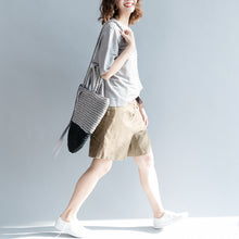 Load image into Gallery viewer, Linen Casual Wide Leg Shorts With Belt Women Trousers K2857
