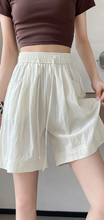 Load image into Gallery viewer, Summer Casual Pleated Loose Shorts With Slanted Pockets, For Work And Daily
