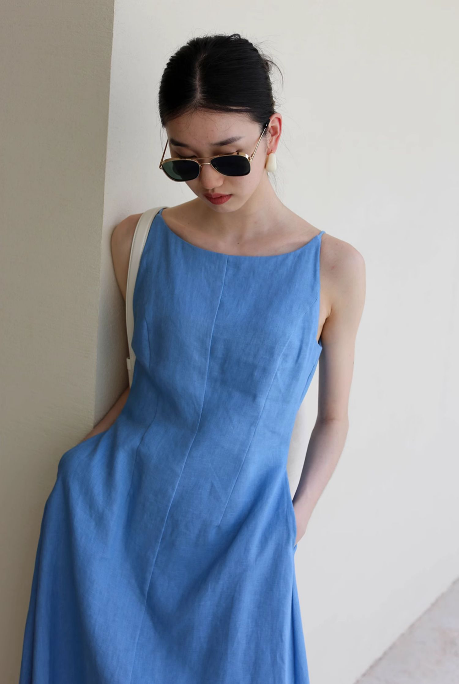 Ladies' Summer Solid Color Linen Vacation Shirt Style Casual Dress, Sleeveless Dress Blue / M Ladies' Summer Solid Color Linen Vacation Shirt Style Casual Dress, Sleeveless Dress Blue / M