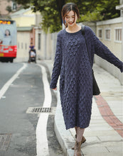 Load image into Gallery viewer, Black And Blue Loose Thicken Sweater Dresses For Women Z81042
