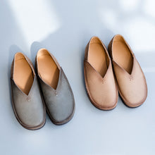 Load image into Gallery viewer, Women Casual Gray And Beige Leather Flat Shoes X25030
