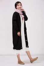 Load image into Gallery viewer, Women Black Loose Plus Size Sweater Coat
