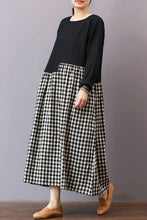 Load image into Gallery viewer, FantasyLinen Casual Loose Plaid Dress, Linen Literary Maxi Dress For Spring Q3010 - FantasyLinen
