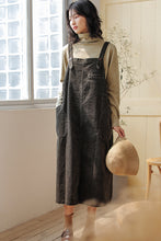 Load image into Gallery viewer, Winter Plus Size Corduroy Suspender Skirt For Women