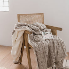 Load image into Gallery viewer, Soft Throw Blankets, Warm Blanket for Winter, Throw with Tassels
