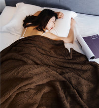 Load image into Gallery viewer, Soft Throw Blankets, Thick Weighted Blanket, Chunky Wool Blanket
