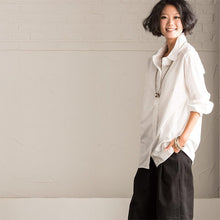 Load image into Gallery viewer, Simply White Long Sleeve Shirt Women Tops C1595A - FantasyLinen
