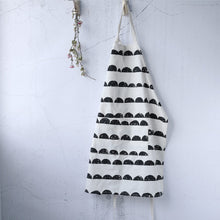 Load image into Gallery viewer, Simple Japanese Style Cotton Linen Parent-child Apron A18022
