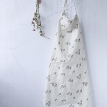 Load image into Gallery viewer, Simple Japanese Style Cotton Linen Parent-child Apron A18022
