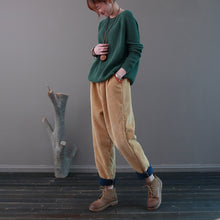 Load image into Gallery viewer, Winter Baggy Pants, Casual Corduroy Pants, Black Pocket Pants
