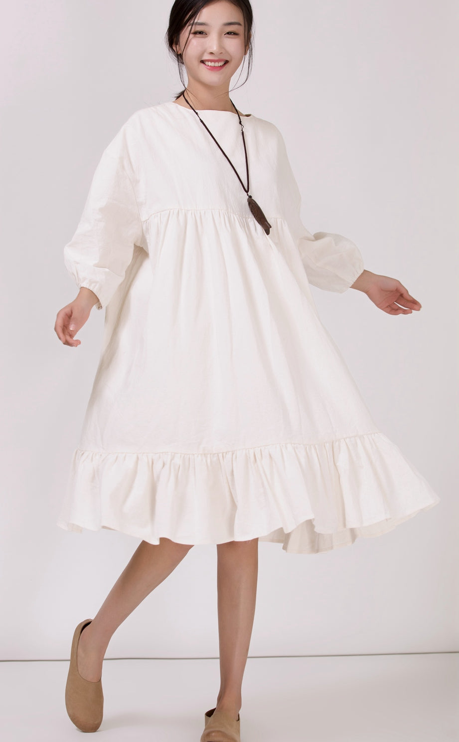 Women White Cotton Linen Bat Sleeve Round Neck Loose Dress FantasyLinen Women White Cotton Linen Bat Sleeve Round Neck Loose Dress FantasyLinen